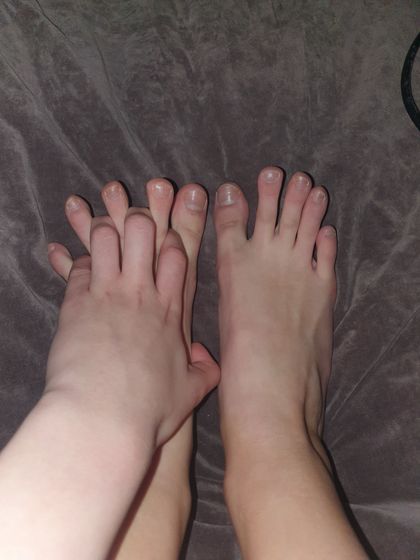 farasfreakyfeet OnlyFans picture
