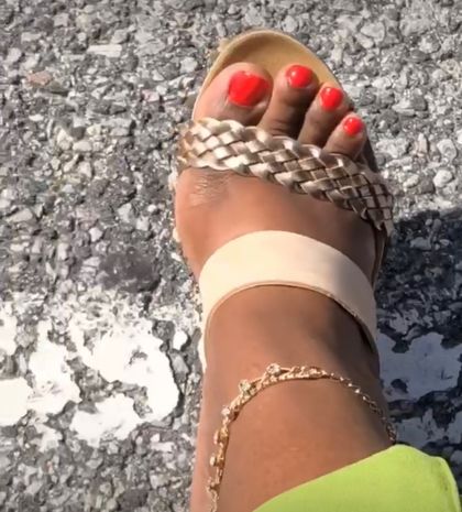 starrtoes_10 OnlyFans picture