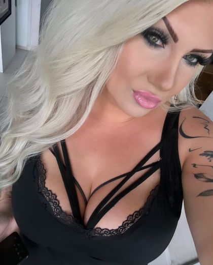 mirakontio OnlyFans picture