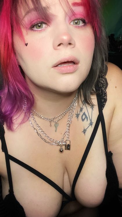 aurorahaze420 OnlyFans picture
