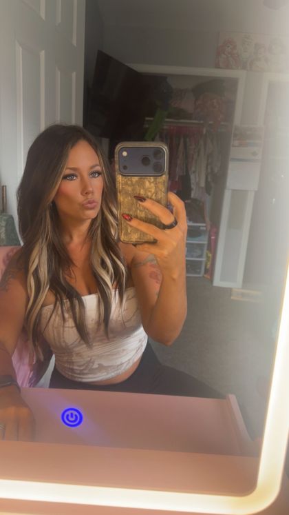 missblondelle OnlyFans picture