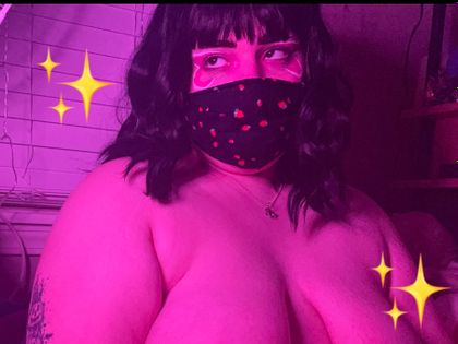 marshmallowguts OnlyFans picture
