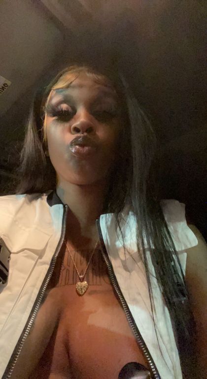 diamondwells OnlyFans picture