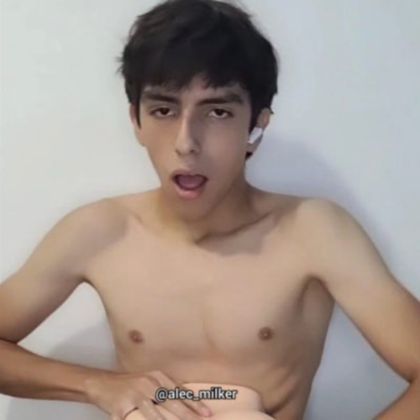 alec_milker OnlyFans picture