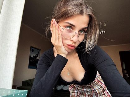 urszii OnlyFans picture