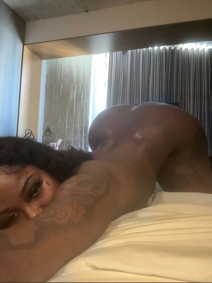 iturngirlsout OnlyFans picture