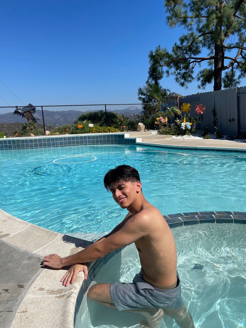 sharkboysfree OnlyFans profile picture