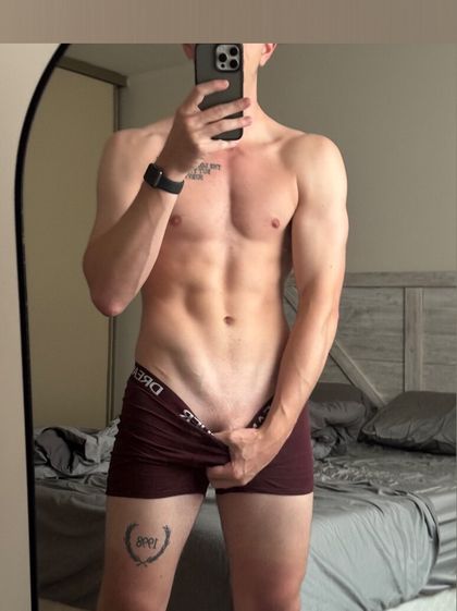 evanwhitex OnlyFans picture