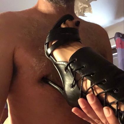 julietandkris OnlyFans picture