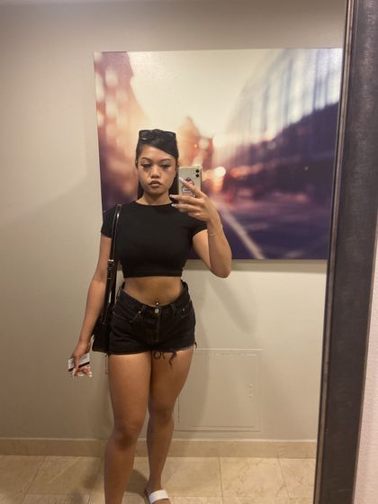 loveakari OnlyFans picture