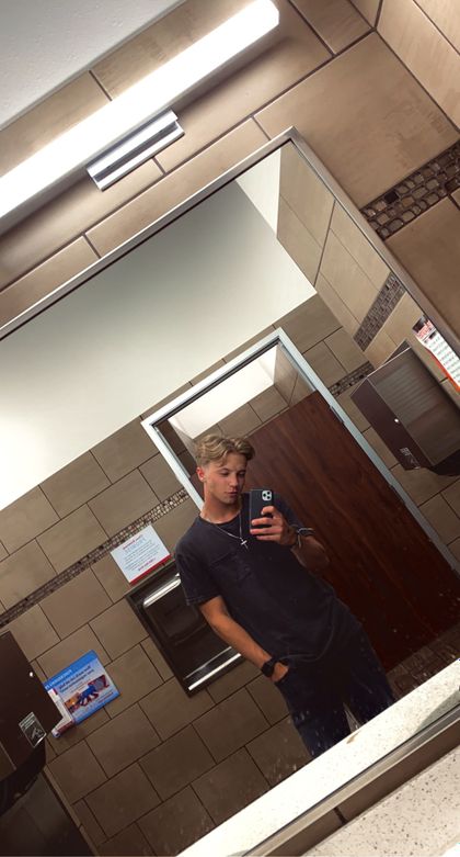eclifts OnlyFans picture