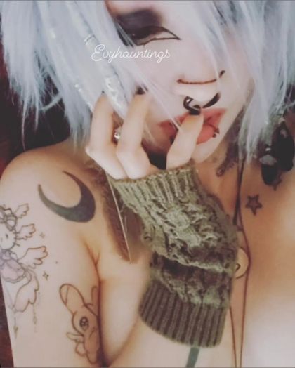 evignehauntings OnlyFans picture