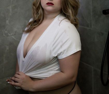 christineoat OnlyFans picture