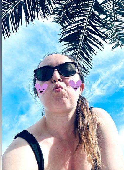 petitelisha OnlyFans picture