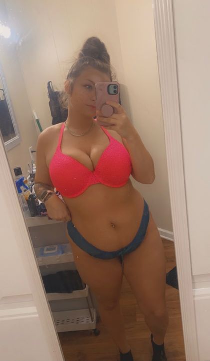 xqueenchaosx OnlyFans picture