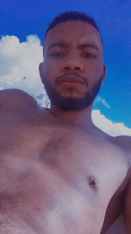 u111309386 OnlyFans picture