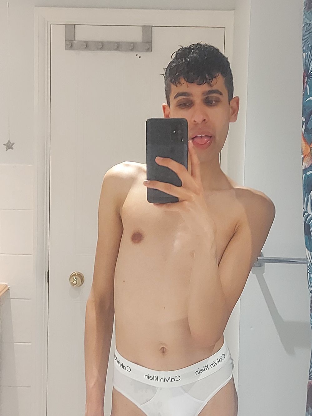 huzzikinky OnlyFans profile picture