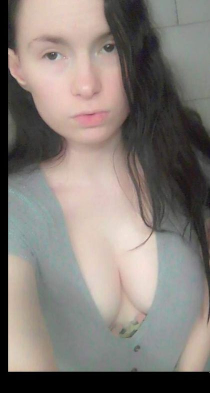 kinkygirl1993 OnlyFans picture