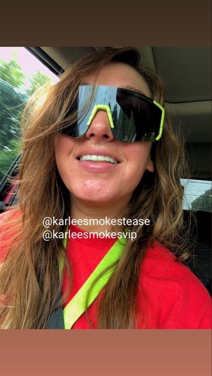 karleesmokesvip OnlyFans picture
