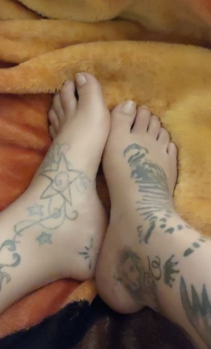 simplylinsfeet36 OnlyFans picture