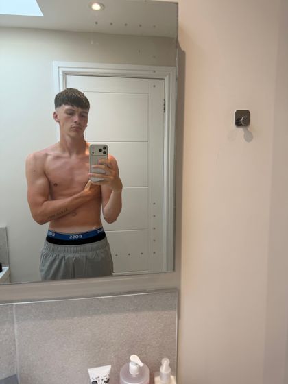 lewisboothyvip OnlyFans picture