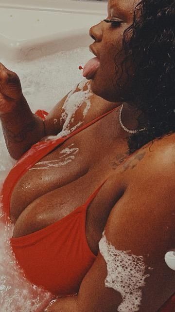 ohhmywettness OnlyFans picture