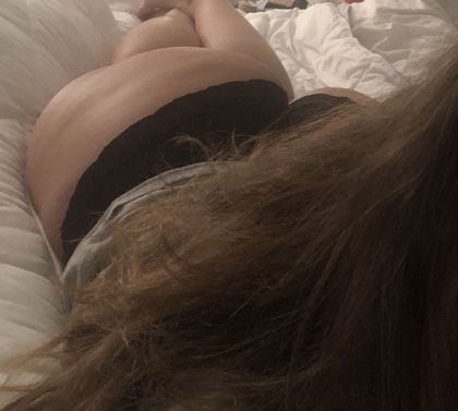 curvynaughtybrunette87 OnlyFans picture
