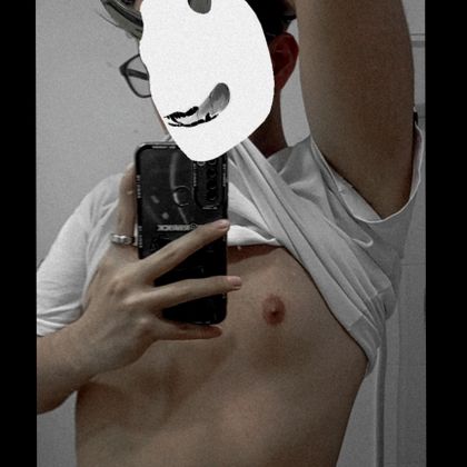 khadal OnlyFans picture