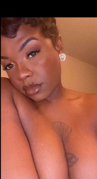 mystiquemonroee OnlyFans picture