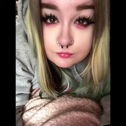bluehairedbitchh OnlyFans picture