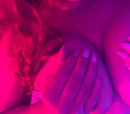 dutchpetite OnlyFans picture