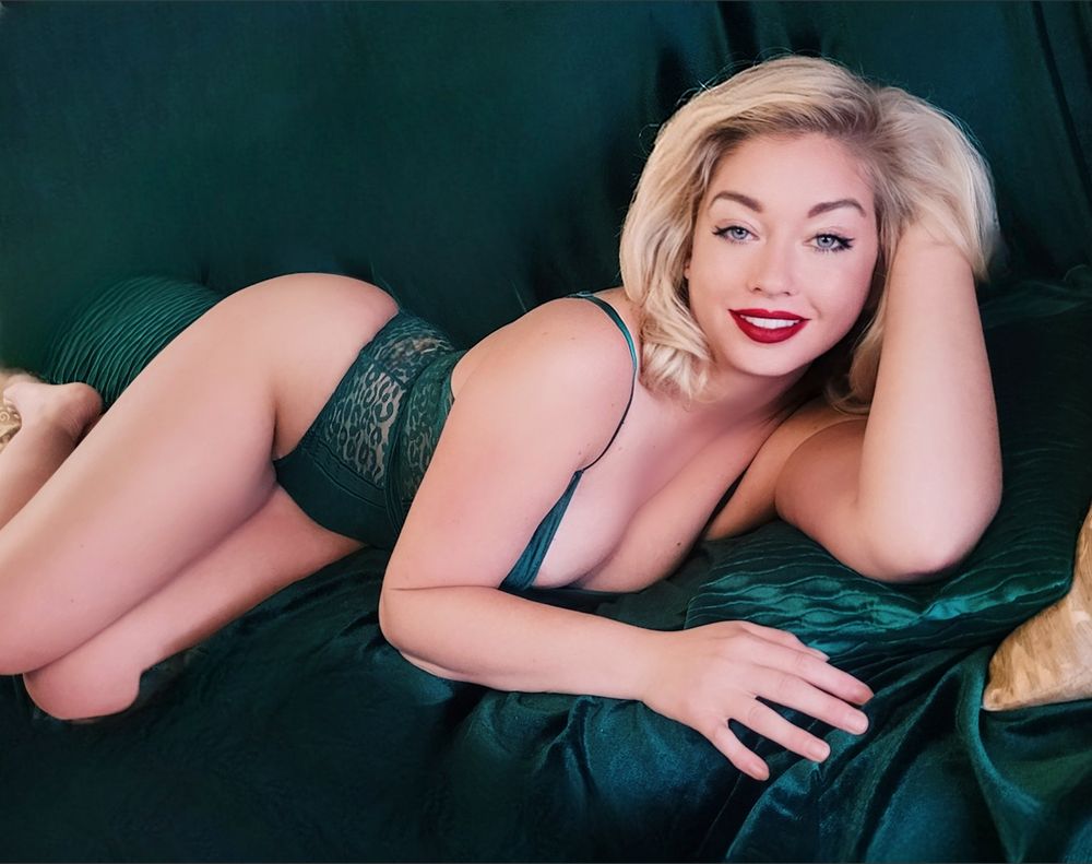 monroehusler OnlyFans - Free Trial - XXX Photos | FansMetrics.com