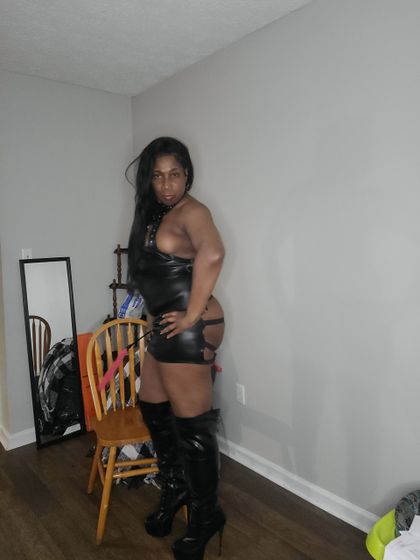 sexybowleggs OnlyFans picture