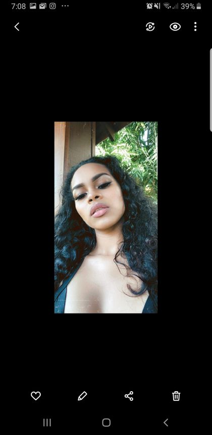 vanessa868 OnlyFans picture