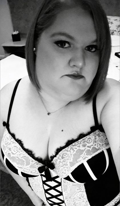 lyssie889 OnlyFans picture