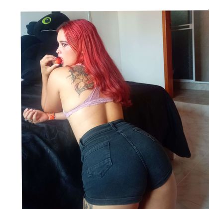 sky_red19 OnlyFans picture