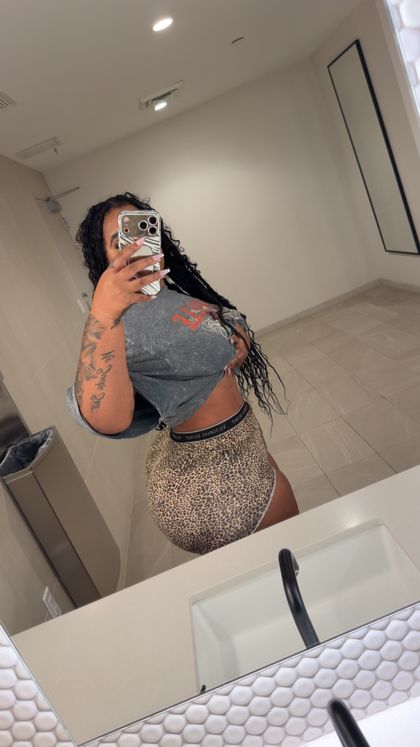 nique.nasty OnlyFans picture