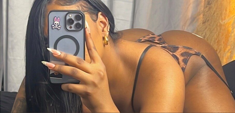 theonlyonassis OnlyFans profile picture