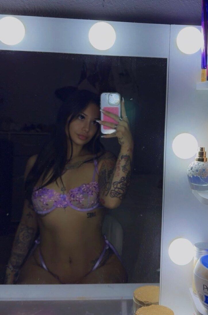 thesweetestdreamm OnlyFans profile picture