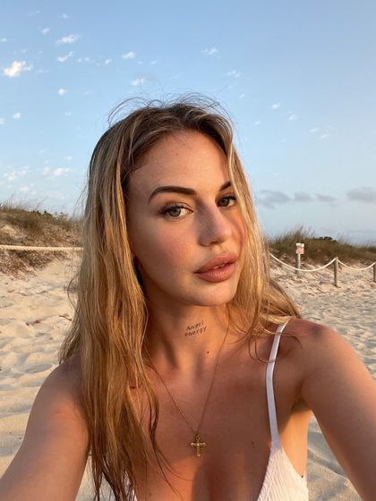susansusana OnlyFans picture