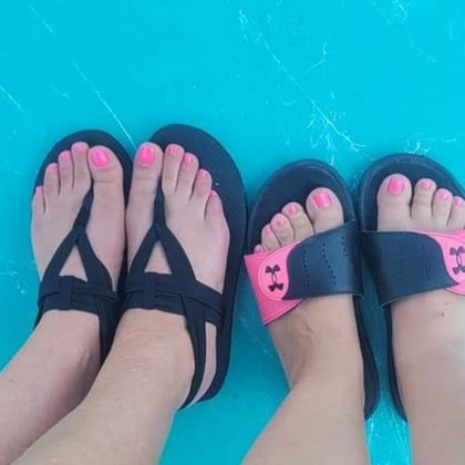 hollysolesntoes OnlyFans picture