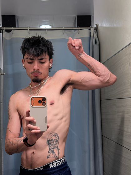 lxisbxltrxn OnlyFans picture