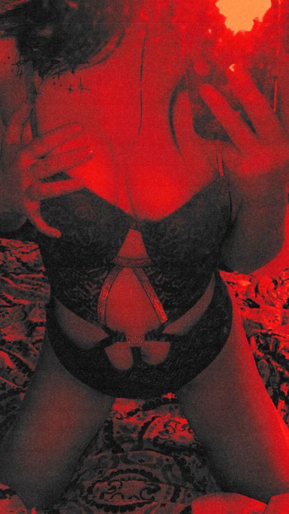 hondaqueen_802 OnlyFans picture