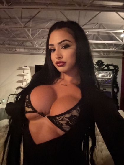 naughtynadiask OnlyFans picture