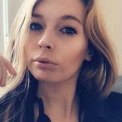 official_ellasambrook OnlyFans picture