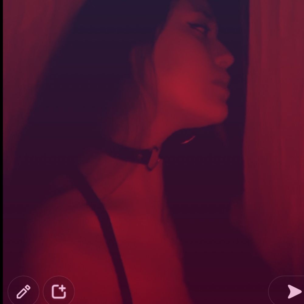 zlutbarbiez42069 OnlyFans profile picture