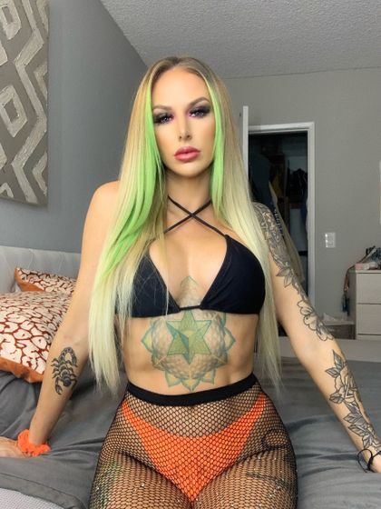 binkxxx_freepage OnlyFans picture