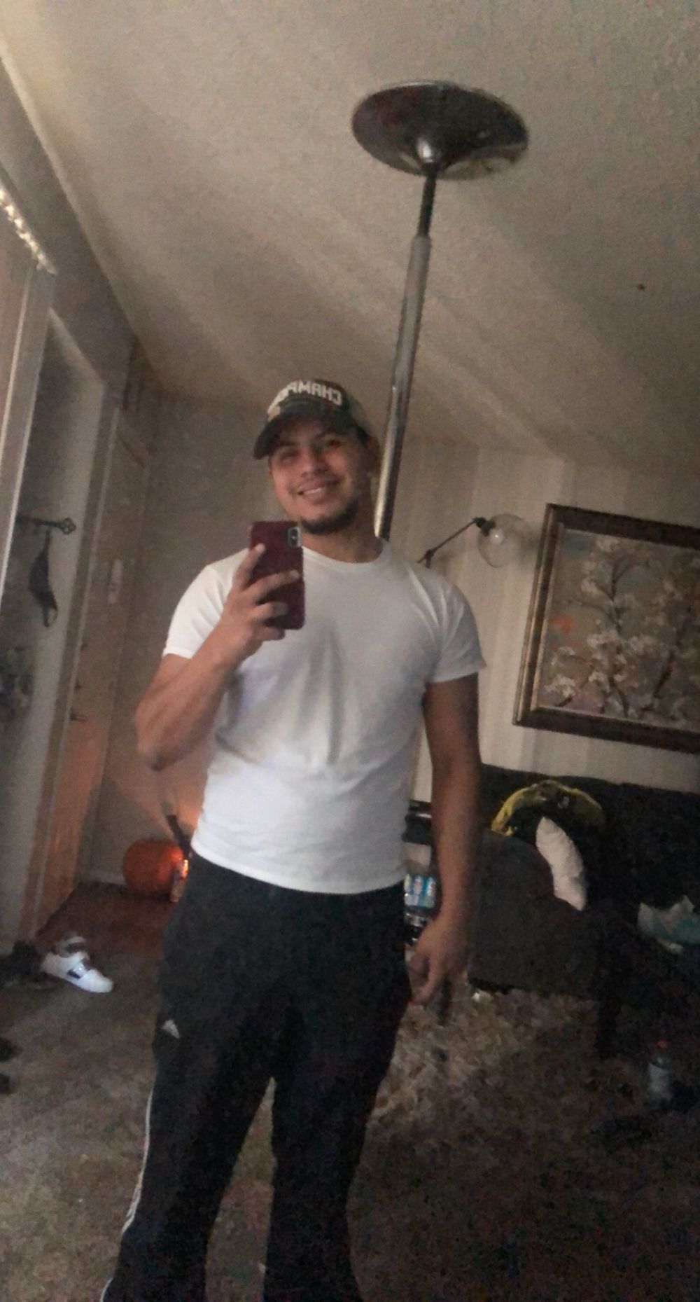 uncutpictures OnlyFans profile picture