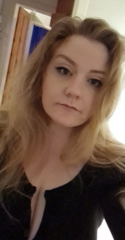 leighcos_04 OnlyFans picture
