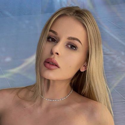 blonderiot OnlyFans picture